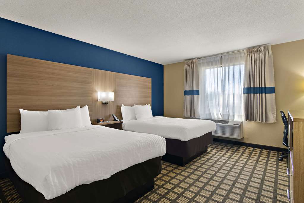 Clarion Pointe Bloomington Normal I 55 University - photo 11
