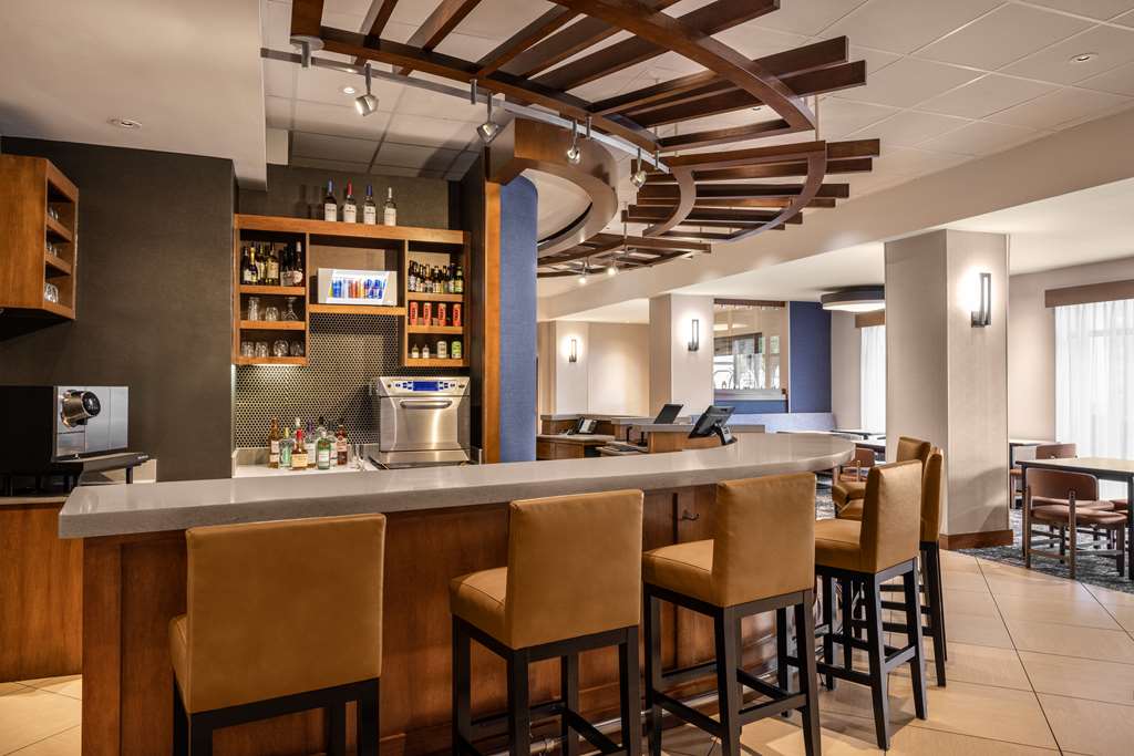 Hyatt Place Mt Laurel - photo 16
