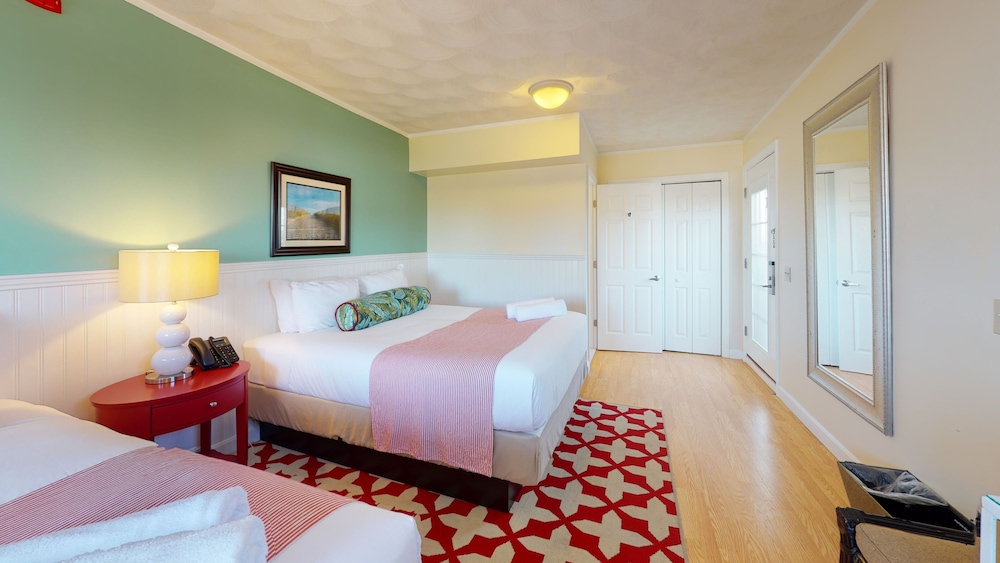 The Hotel Maria - photo 10