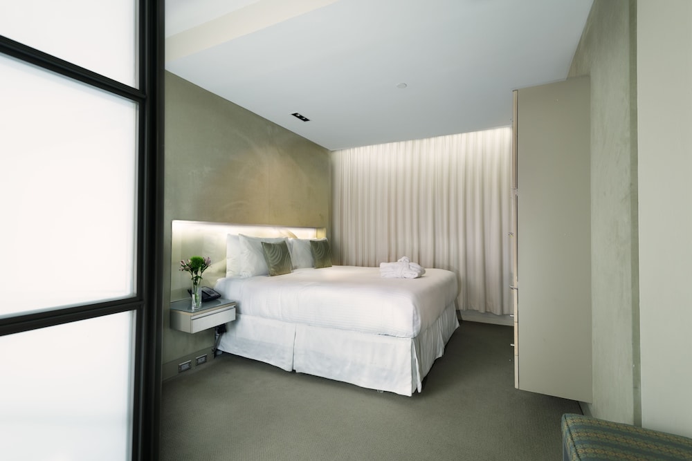 The Shoreham - photo 9