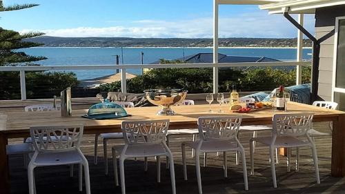 Seas The Day - carbon neutral hotel in Unknown City