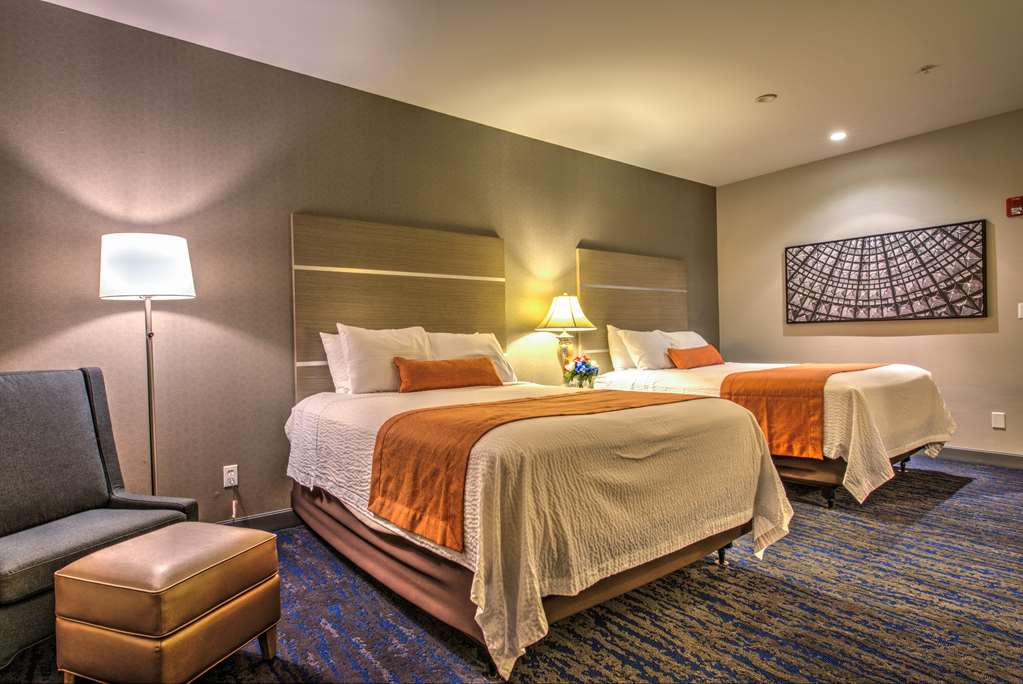 Best Western Plus Media Center Inn & Suites - photo 24
