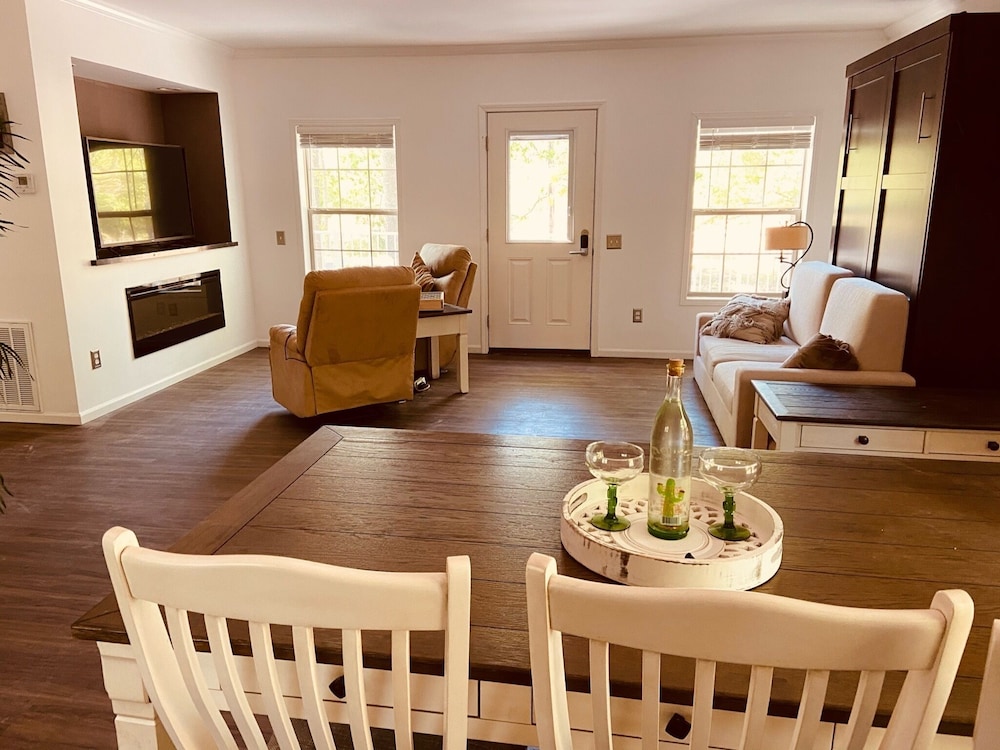 Swan Lake Resort Rentals - photo 114