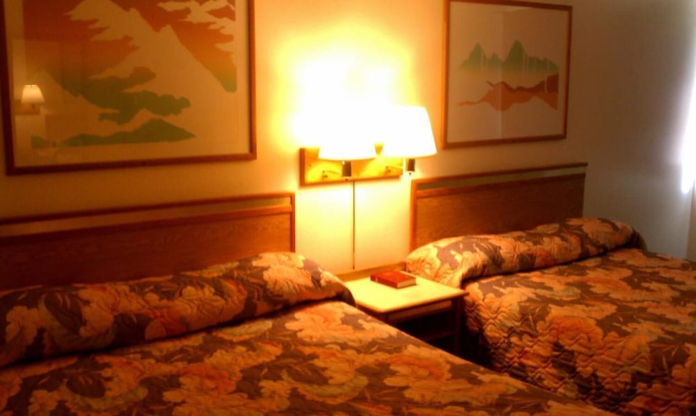 Colorado River Value Inn - photo 11