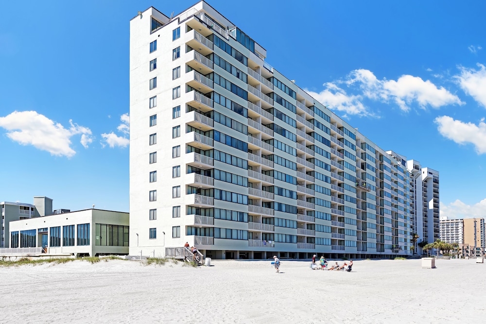 Sands Beach Club Resort - photo 33