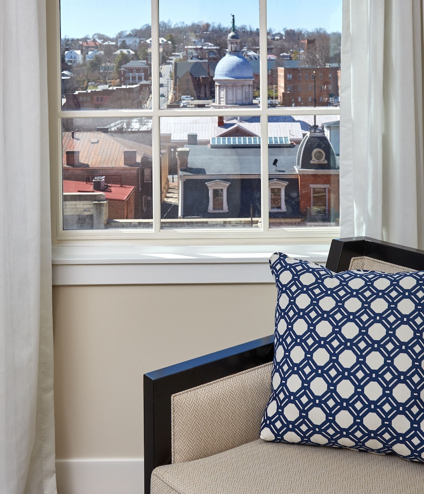 Hotel 24 South - photo 8