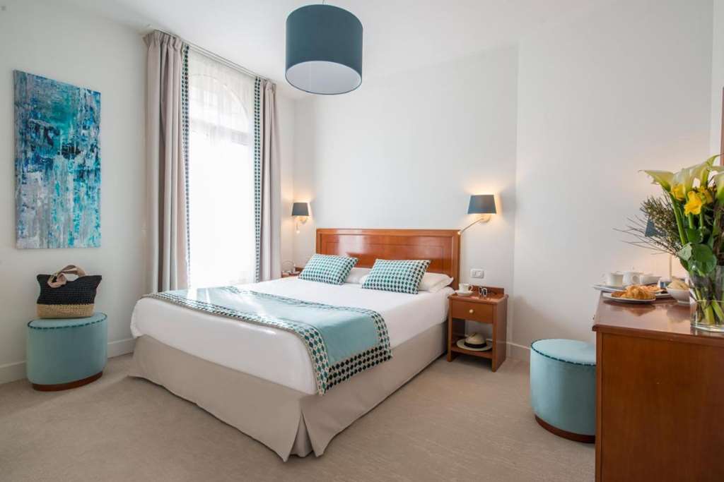 Hotel Olympia — Beausoleil — photo 2