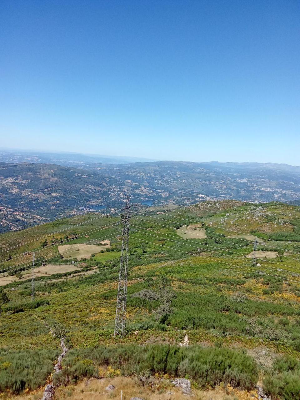 Douro E Ponte Suspensa 516 in Cinfaes, Portugal