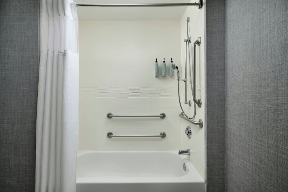 Residence Inn By Marriott Raleigh Crabtree - photo 11