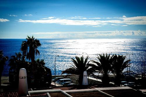 Club Atlantis Aparthotel Ocean View in Adeje, Spain