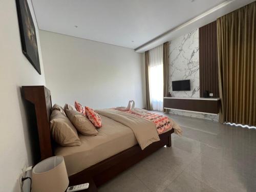 Villa Niang Ando — 4-Star Luxury Hotel in Labuan Bajo, Indonesia