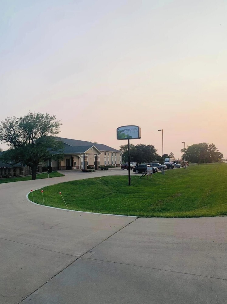Park View Inn & Suites Hoisington - photo 61