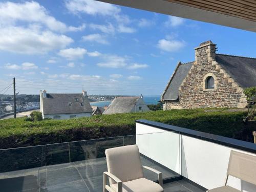 Le Belvédère 12 min à pied de la plage in Pleneuf-Val-Andre, France