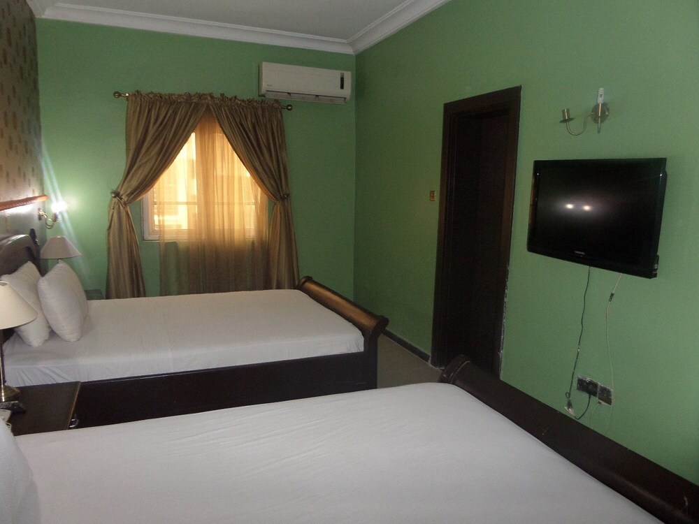 Bejay Suites & Garden Ltd — Abuja — photo 4