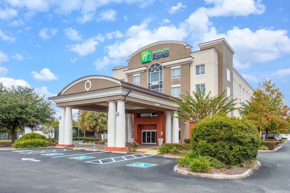 Holiday Inn Express Crystal River an IHG Hotel - featured photo