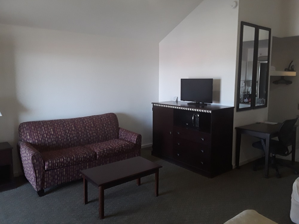 Italy Inn - photo 8