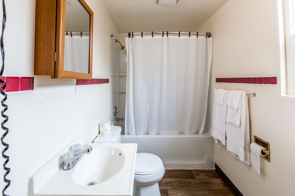 Autzen Inn - photo 36