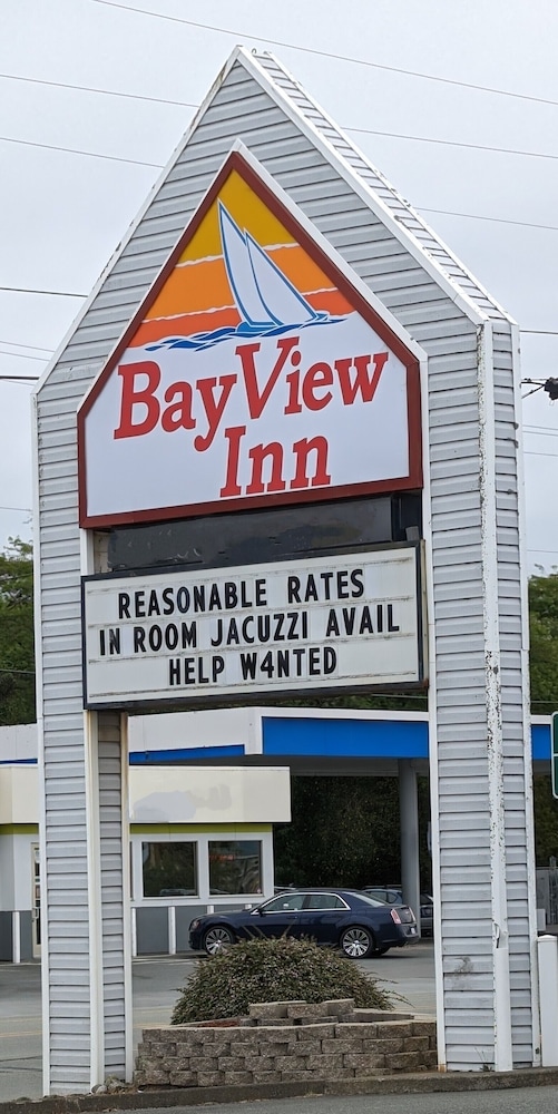 Bayview Inn - photo 39