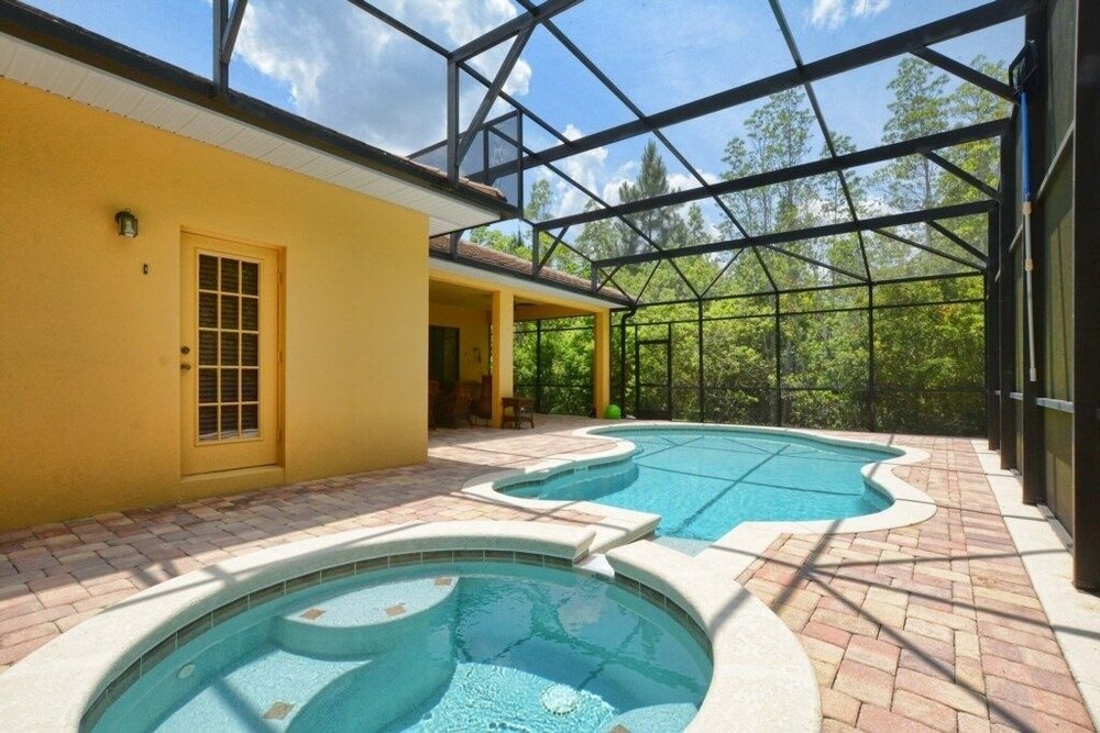 Calabria 4 Bed House w Pool 3400CL — 4-Star Luxury Hotel in Kissimmee, United States