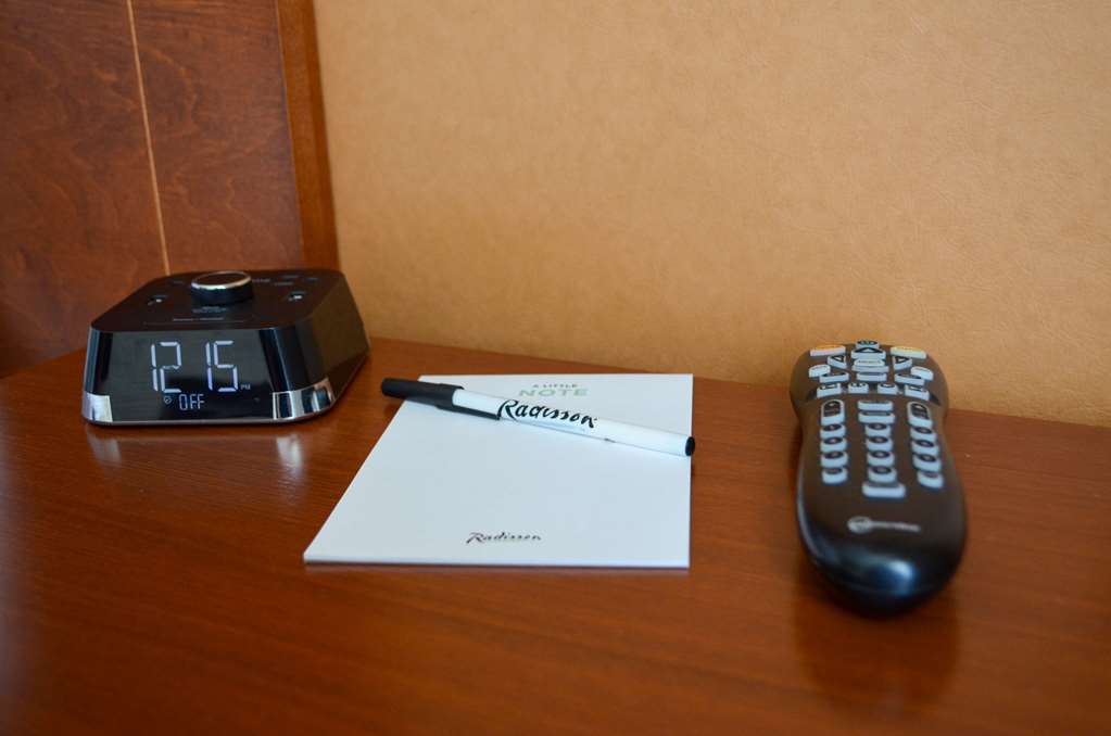 Radisson Hotel Detroit Metro Airport - photo 18