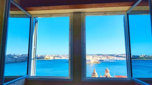 Port 531 Savynomad Harbour Residences Valletta wow Views in Valletta, Malta