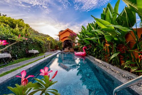 Alana Homestay Hoi An — 5-Star Luxury Hotel in Hoi An, Vietnam