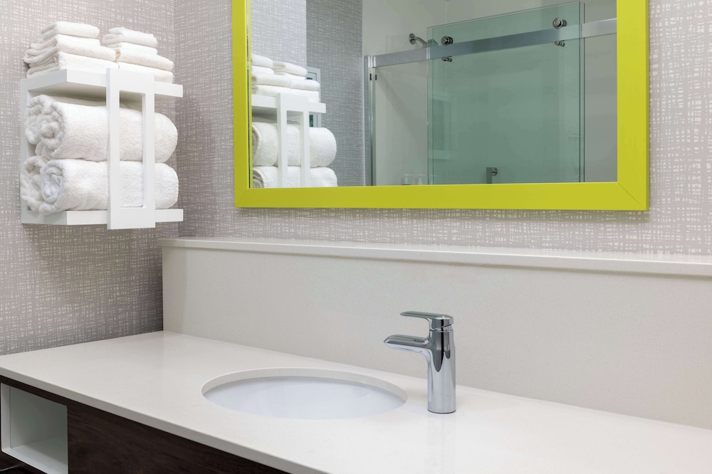 Hampton Inn & Suites Porter Ranch Los Angeles - photo 22