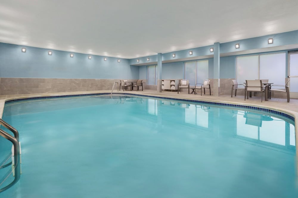 Holiday Inn Express Rochester NE Irondequoit by IHG - photo 36