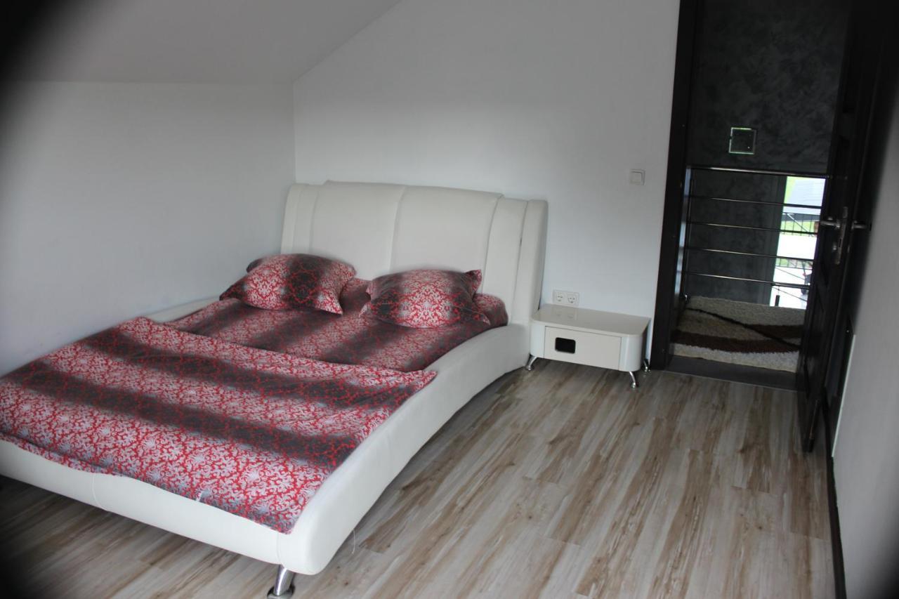 Casa Crețu — Rozavlea — photo 4