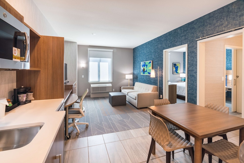 Home2 Suites by Hilton Temecula - photo 20
