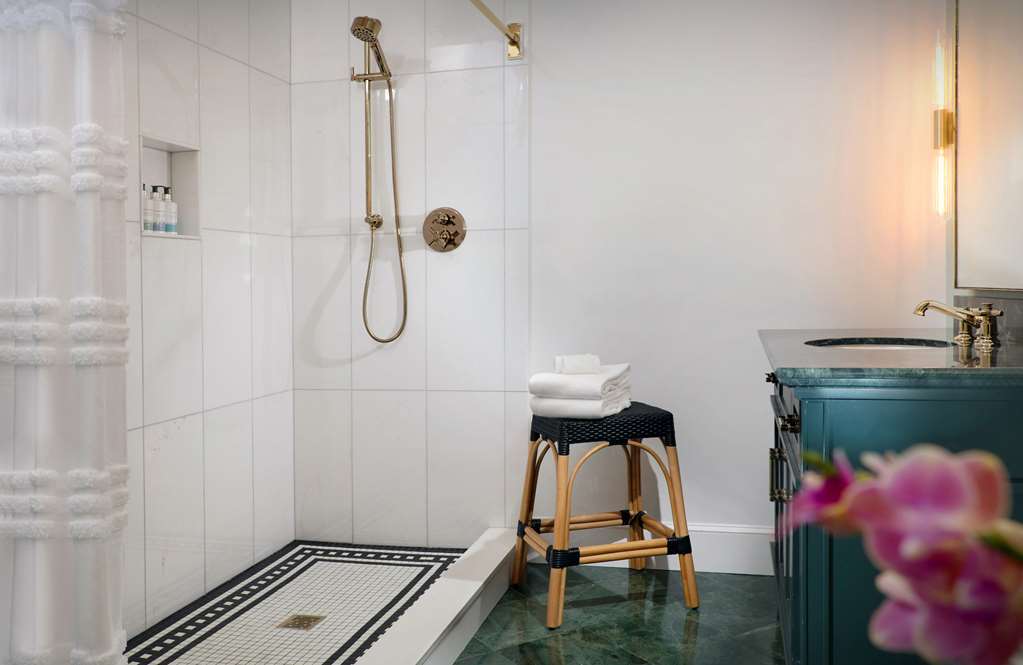 The Marquesa Hotel - photo 60