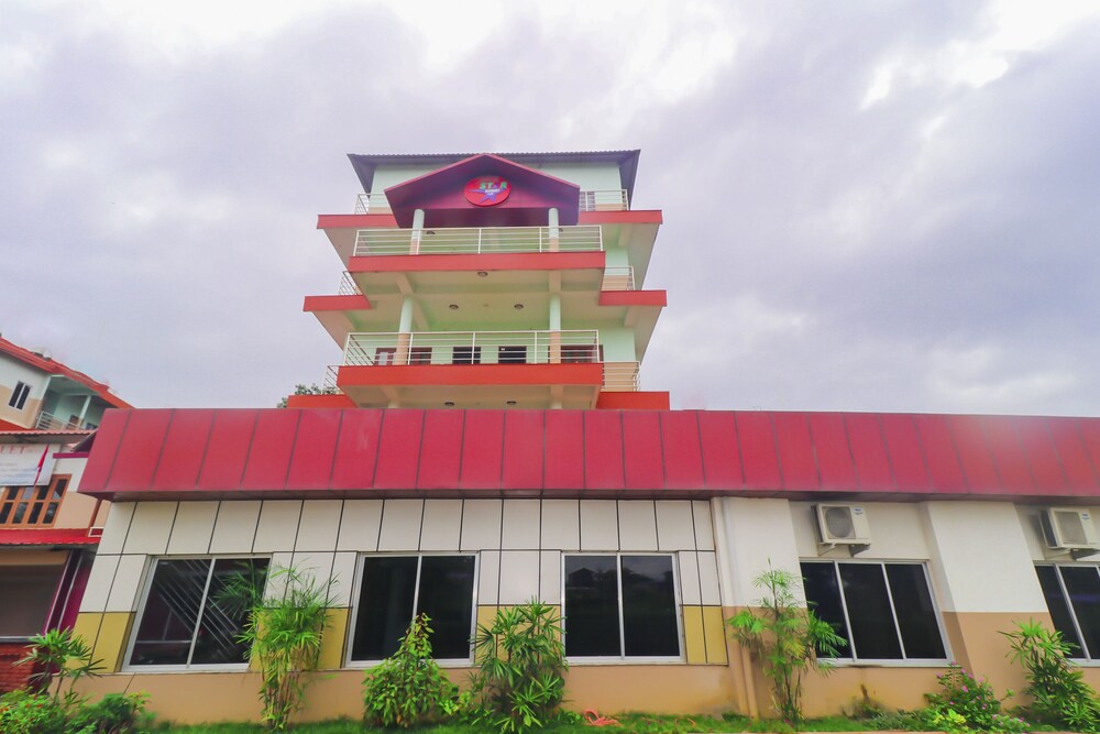 Hotel Star Banquet in Bharatpur, Nepal