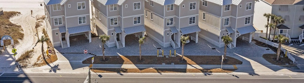 Beach House Whale Rested by PHG — 4-Star Luxury Hotel in Panama City Beach, United States