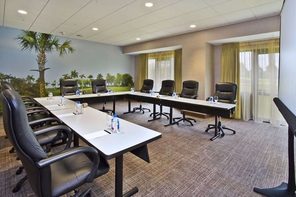 Hilton Chicago Oak Brook Hills Resort & Conference Center - photo 67