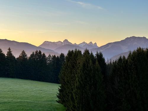 Elchegg Chalet & Panorama Loft — 4-Star Luxury Hotel in Rettenberg, Germany