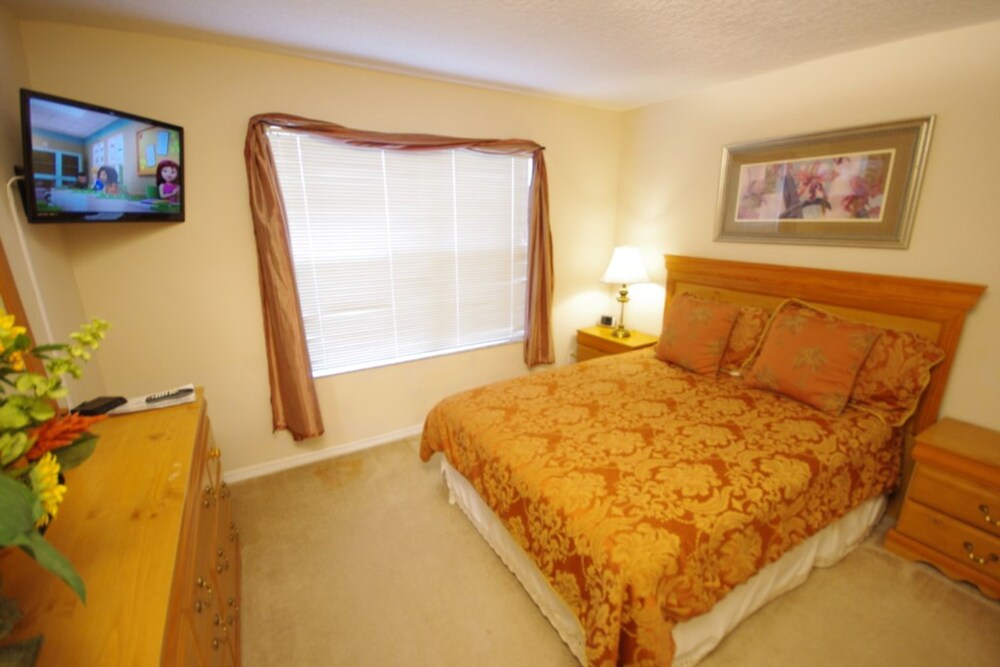 Emerald Island Resort Seven bedroom - photo 8