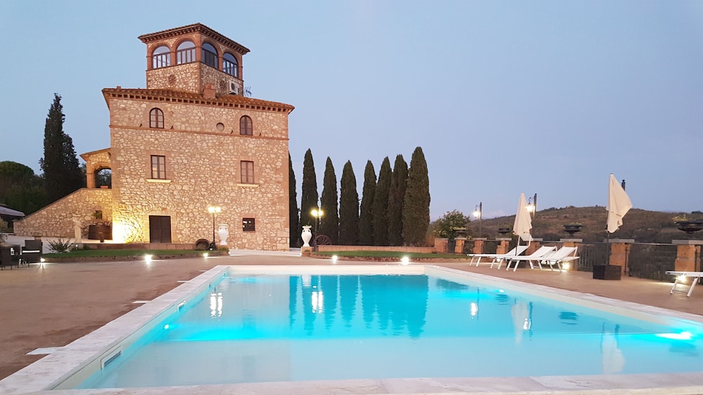 I Segreti Del Borgo — hotel in Penna In Teverina