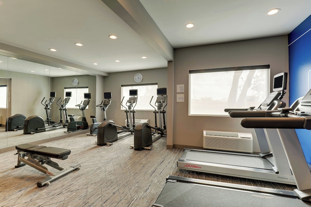 Holiday Inn Express Kenner New Orleans Airport an IHG Hotel - photo 37