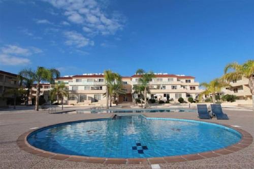 Nissi 3 Pool View Apartment