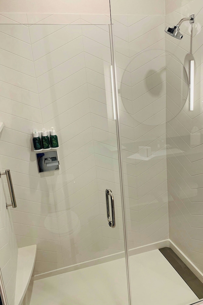 Fairfield Inn & Suites by Marriott Whitewater - photo 15