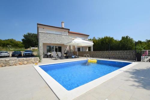 Villa Sara — 4-Star Luxury Hotel in None, Croatia