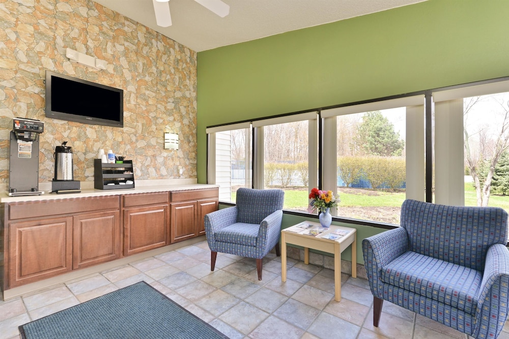 Mentor Home Inn - photo 2