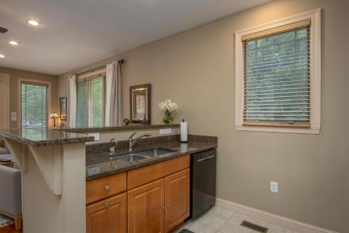 Brevard Basecamp - photo 7
