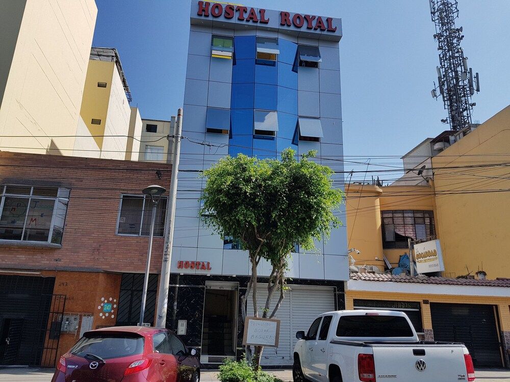 Royal Inn - carbon neutral hotel in Lima