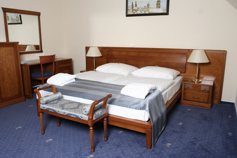 Modra Ruze Hotel — Prague — photo 4