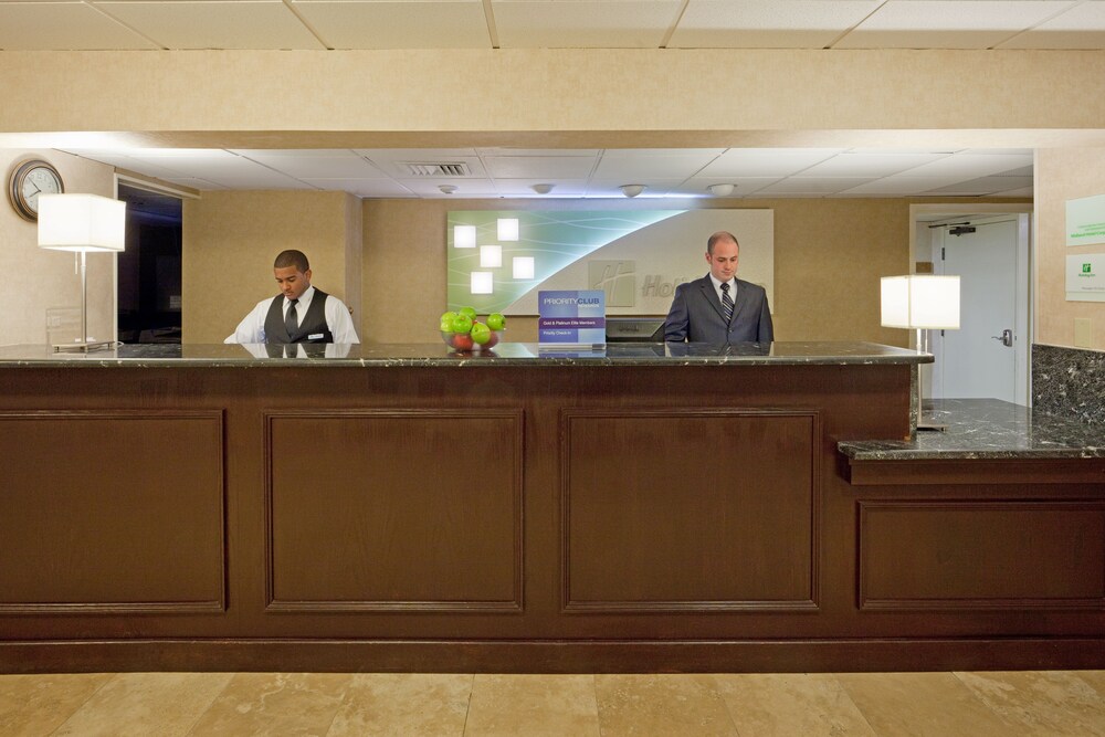 Holiday Inn Hotel & Suites Boston Peabody by IHG - photo 26