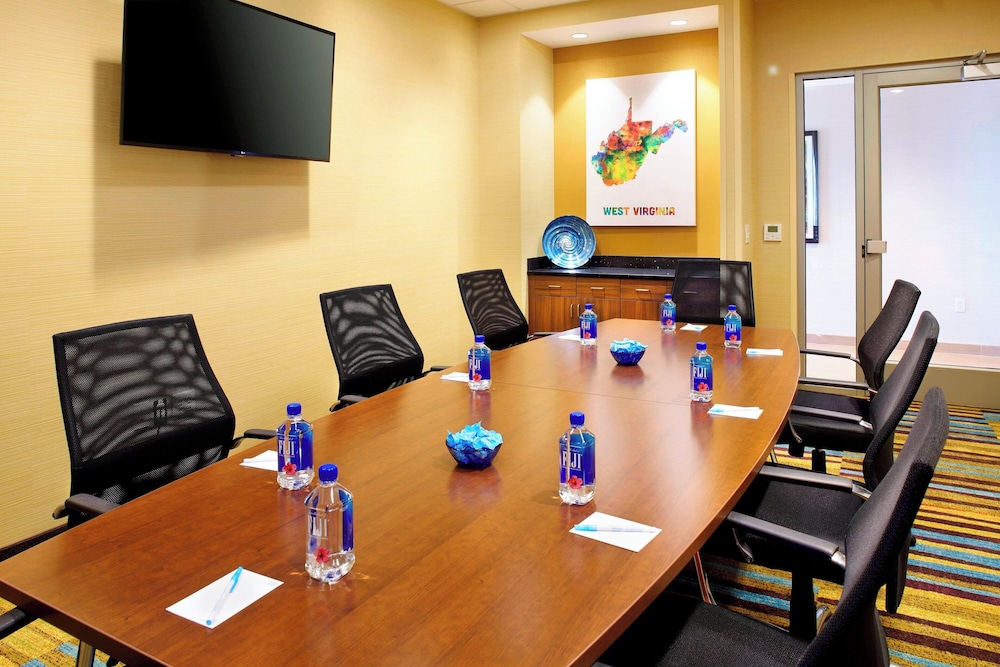 Fairfield by Marriott Inn & Suites Wheeling at The Highlands - photo 30