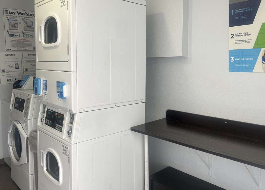 Motel 6 Tulare CA - photo 26