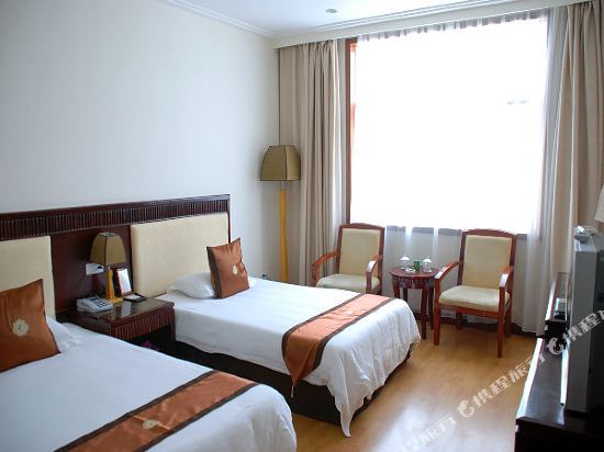 Hongyun Hotel — hotel in Liancheng