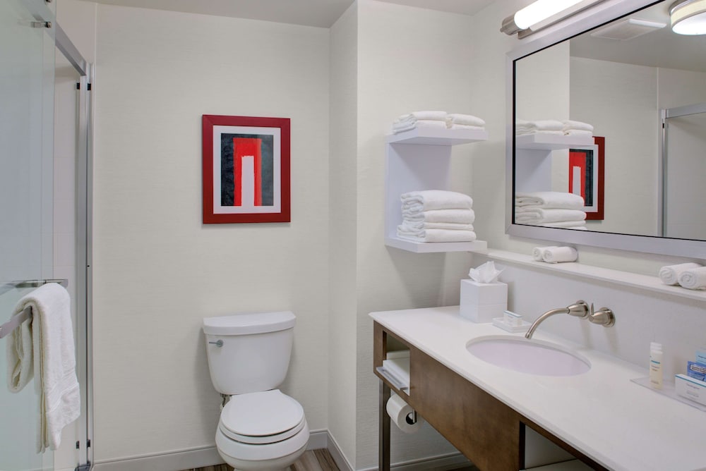 Hampton Inn & Suites Columbus Scioto Downs - photo 21